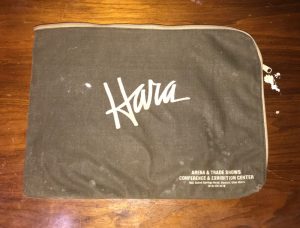 hara arena vintage money bag