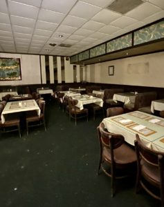 forgotten-chinese-food-restaurant-tables