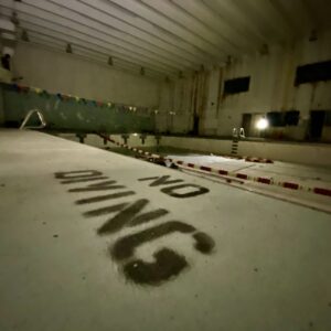 no-diving-abandoned-pool
