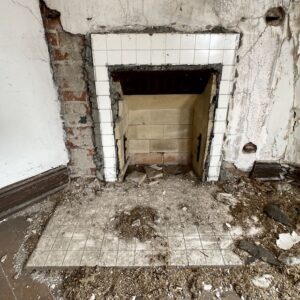 abandoned-victorian-fireplace