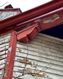 outdoor-porch-red-victorian-porch
