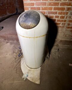 vintage-metal-round-trash-can-theater