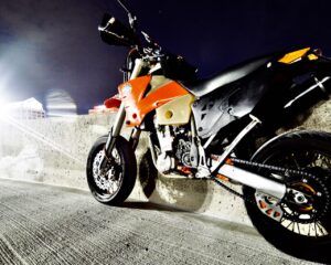motorcycle-ktm-525-rfs-supermoto-orange