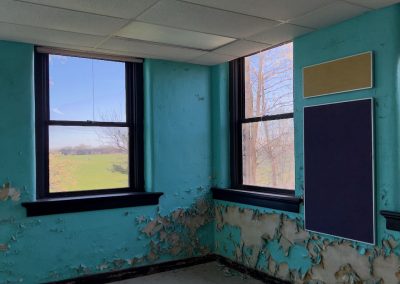 teal-painted-classroom