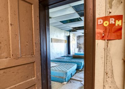 door-to-dorm-room