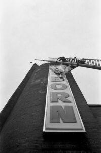 fairborn-theater-sign-looking-up