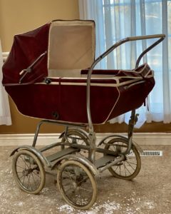 vintage-victorian-pram-baby-stroller-1920